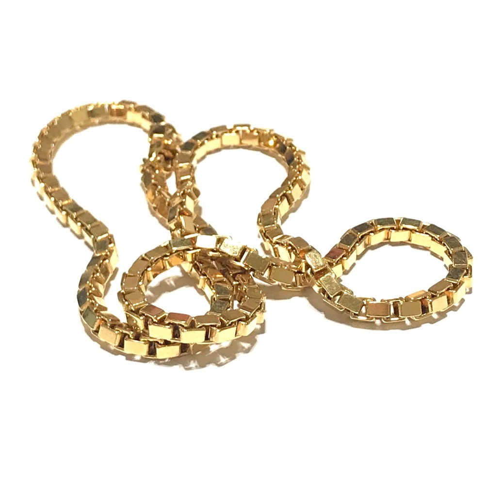 Monet signed vintage chain